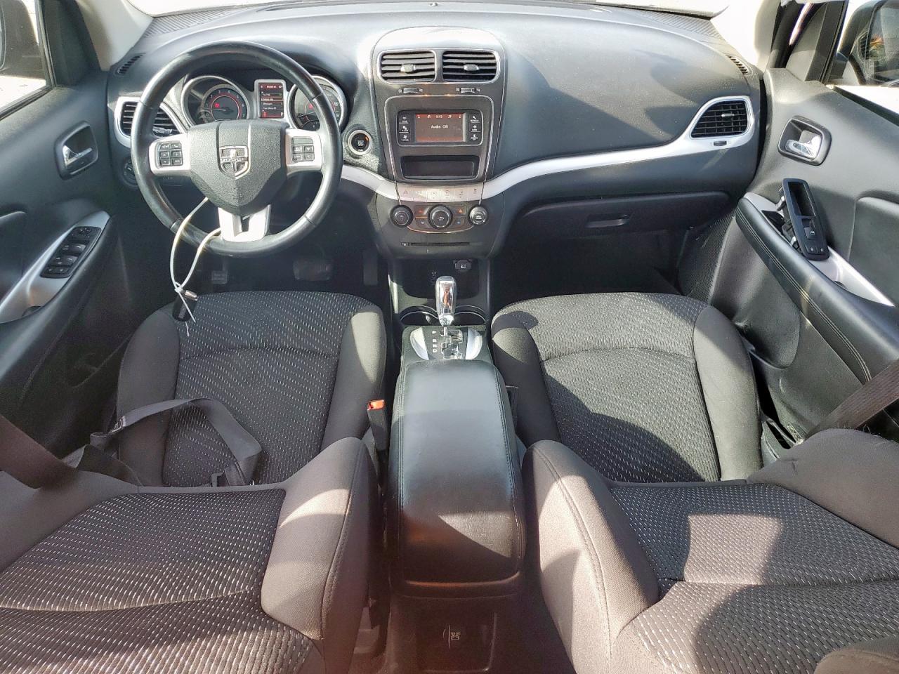2018 Dodge Journey Se VIN: 3C4PDCAB2JT385389 Lot: 65085385