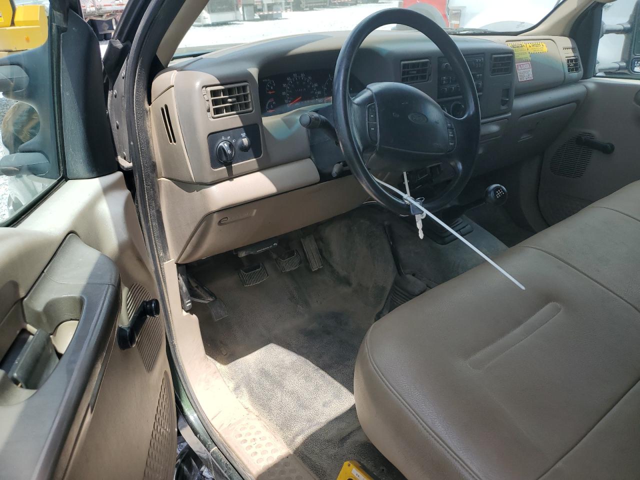 2000 Ford F550 Super Duty VIN: 1FDAF57F4YED79086 Lot: 64540215