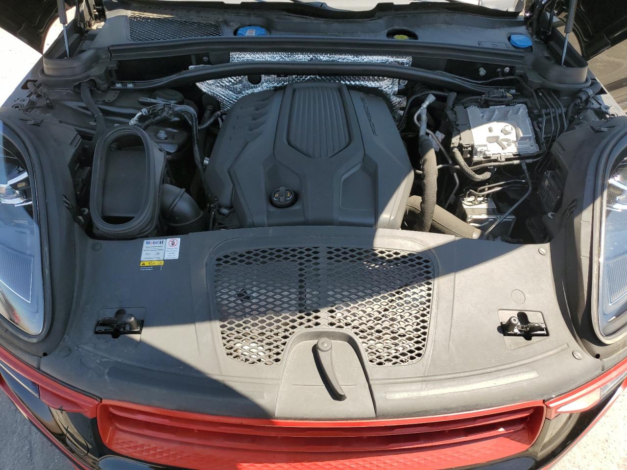 2022 Porsche Macan VIN: WP1AA2A5XNLB02711 Lot: 65380165