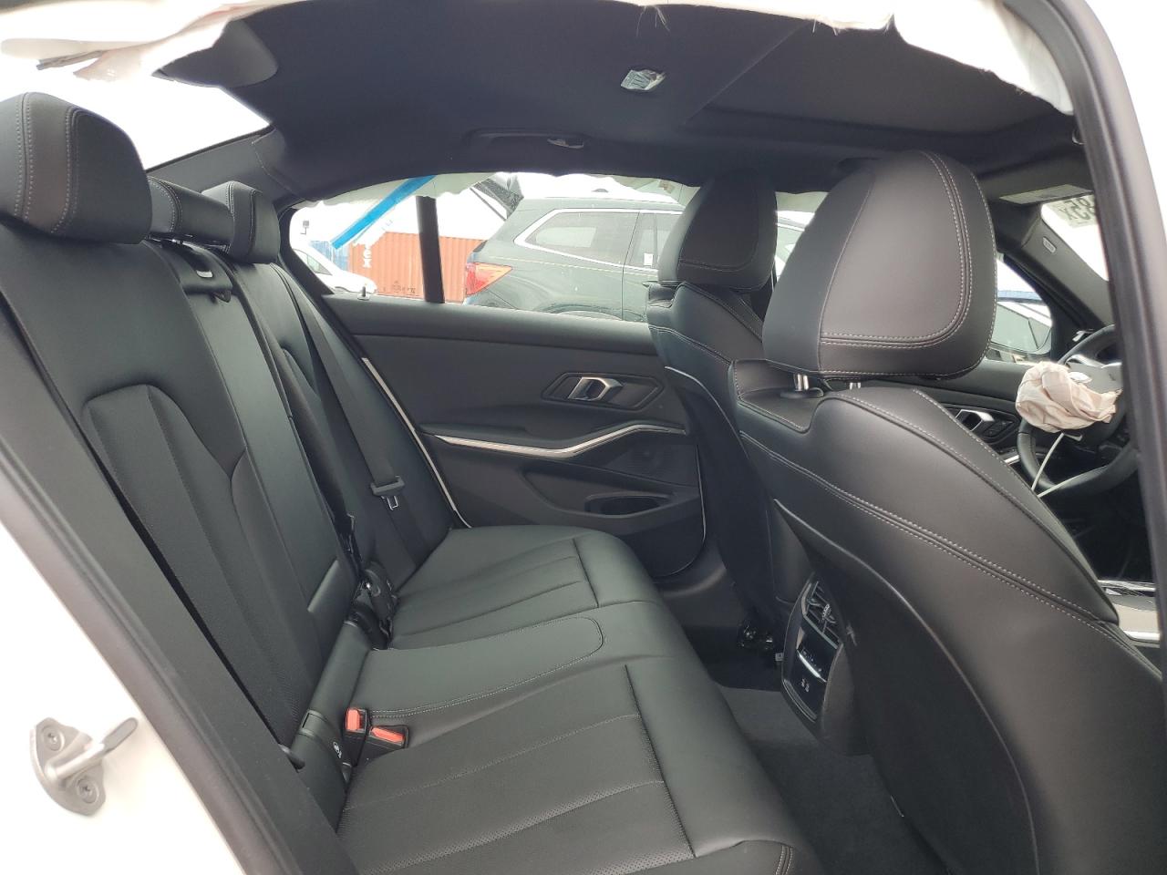 2025 BMW 330I VIN: 3MW69CW01S8F01865 Lot: 64603385