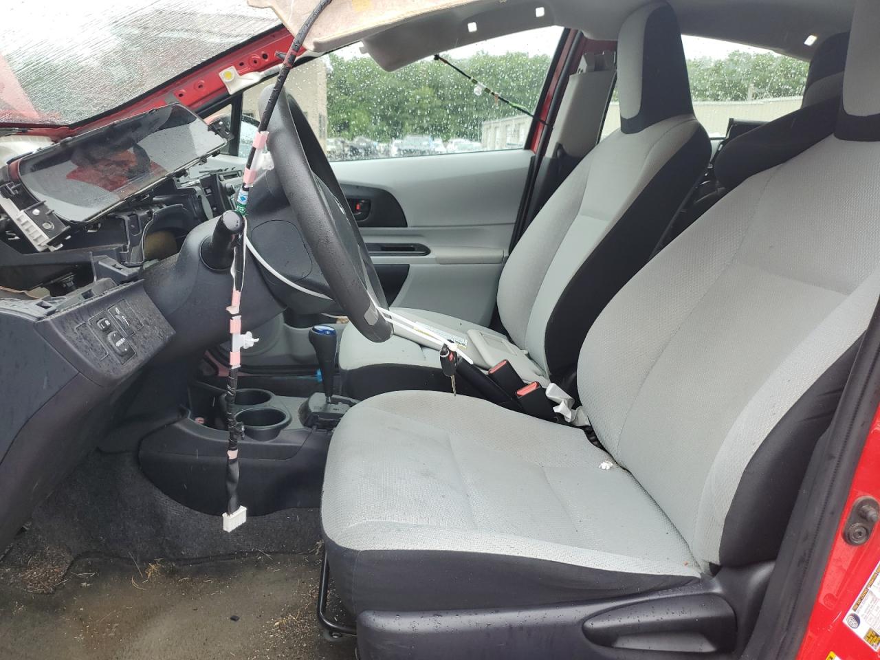 2014 Toyota Prius C VIN: JTDKDTB30E1075806 Lot: 63075545