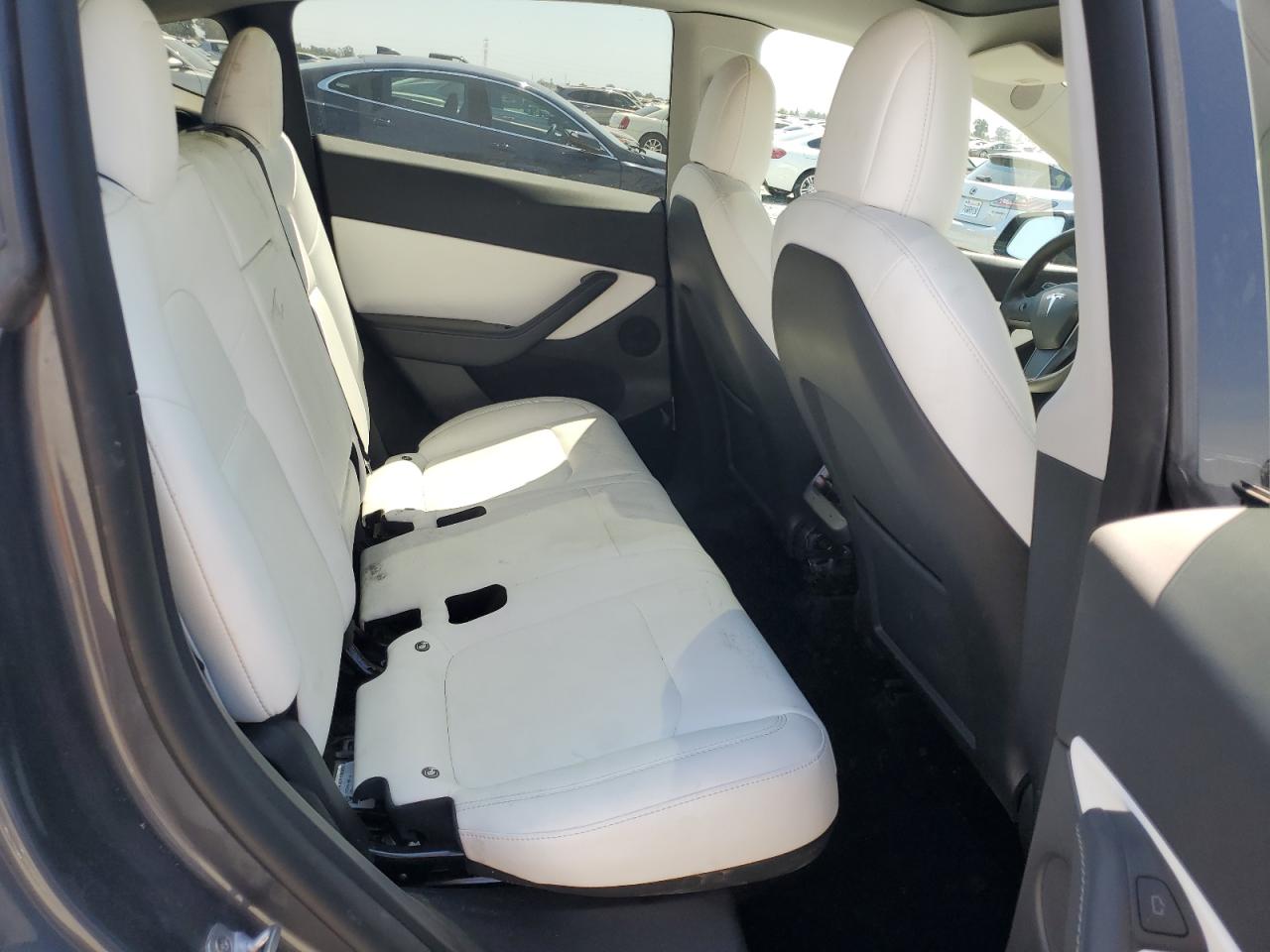 2022 Tesla Model Y VIN: 7SAYGDEF2NF486969 Lot: 63653275