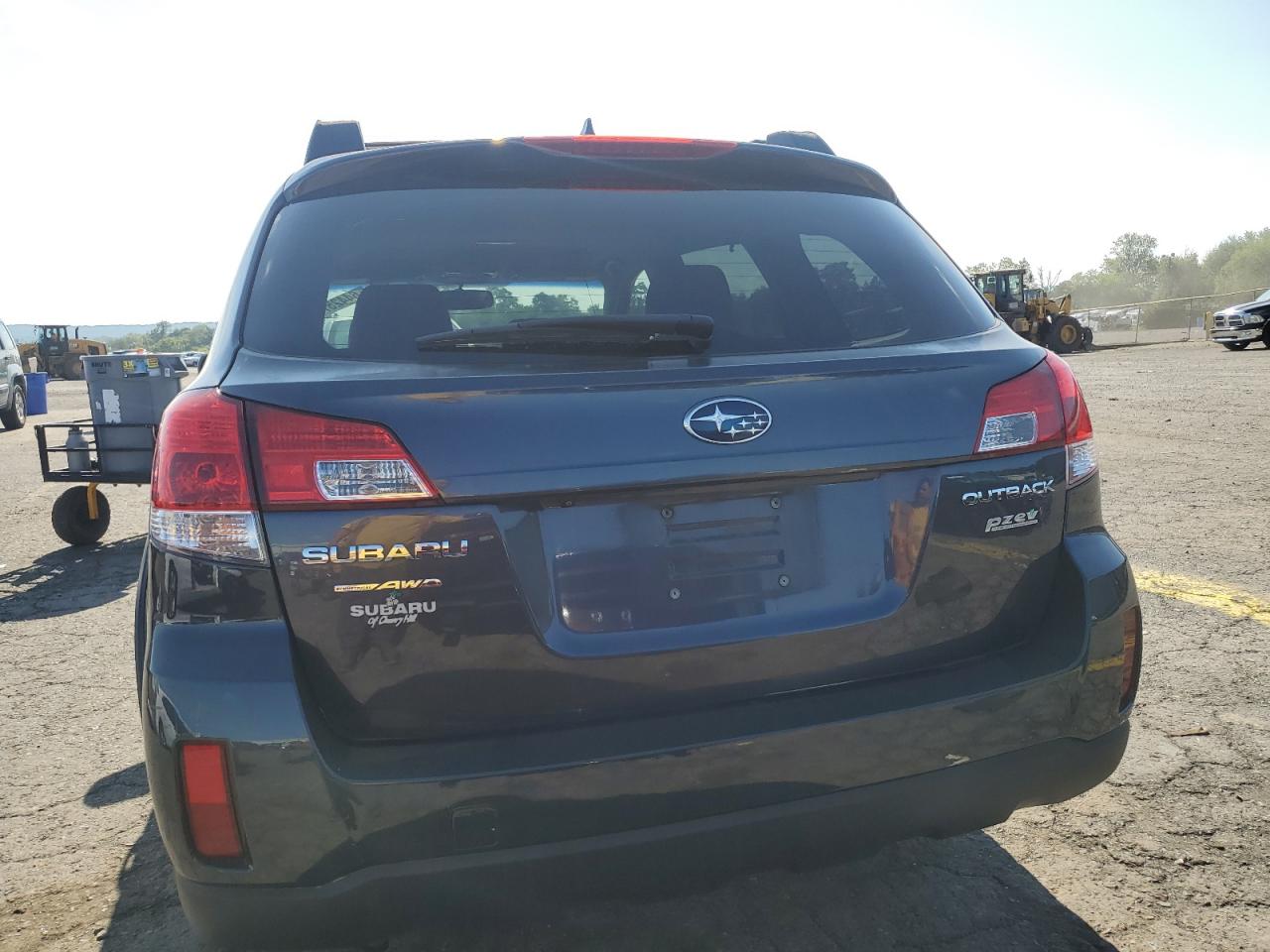 2013 Subaru Outback 2.5I Limited VIN: 4S4BRBKC6D3233205 Lot: 64425715