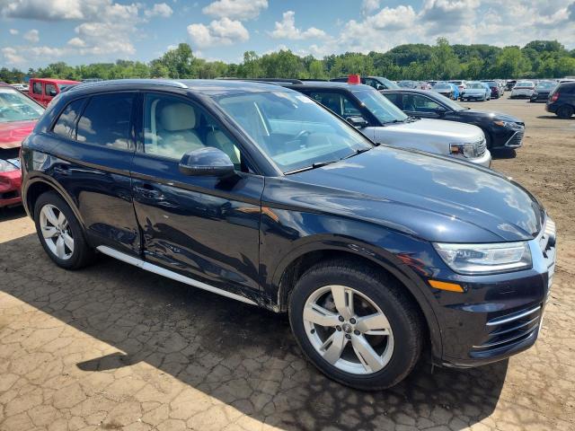  AUDI Q5 2018 Granatowy