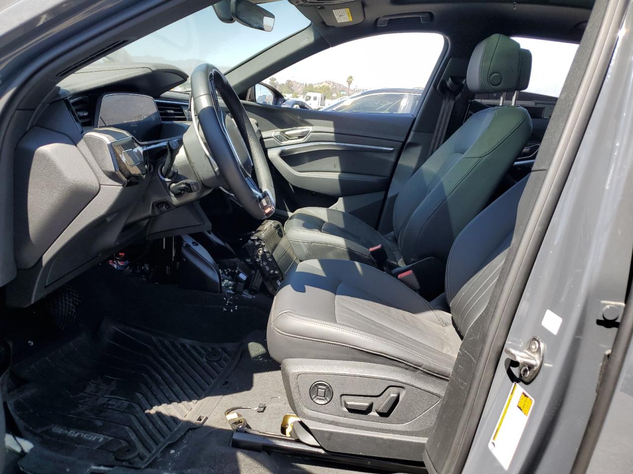 2024 Audi Q8 E-Tron Sportback Premium VIN: WA1BAAGE1RB036322 Lot: 63098025