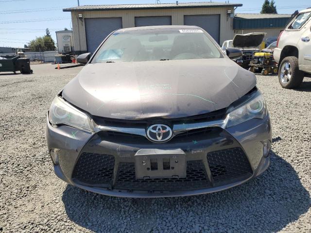  TOYOTA CAMRY 2015 Szary