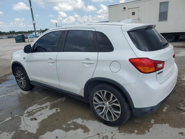  MITSUBISHI OUTLANDER 2017 Белы