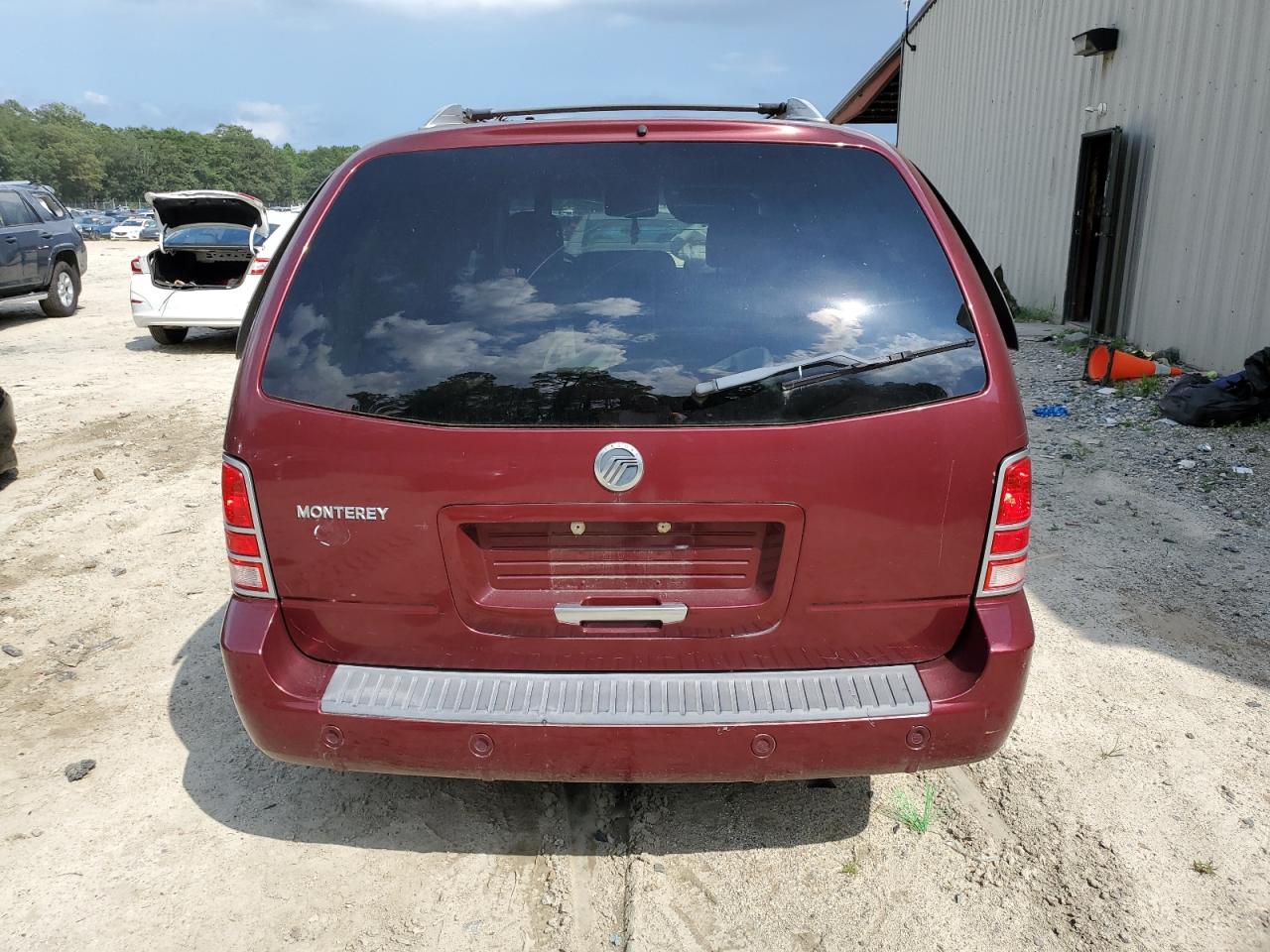 2006 Mercury Monterey Luxury VIN: 2MRDA22266BJ04196 Lot: 64469725