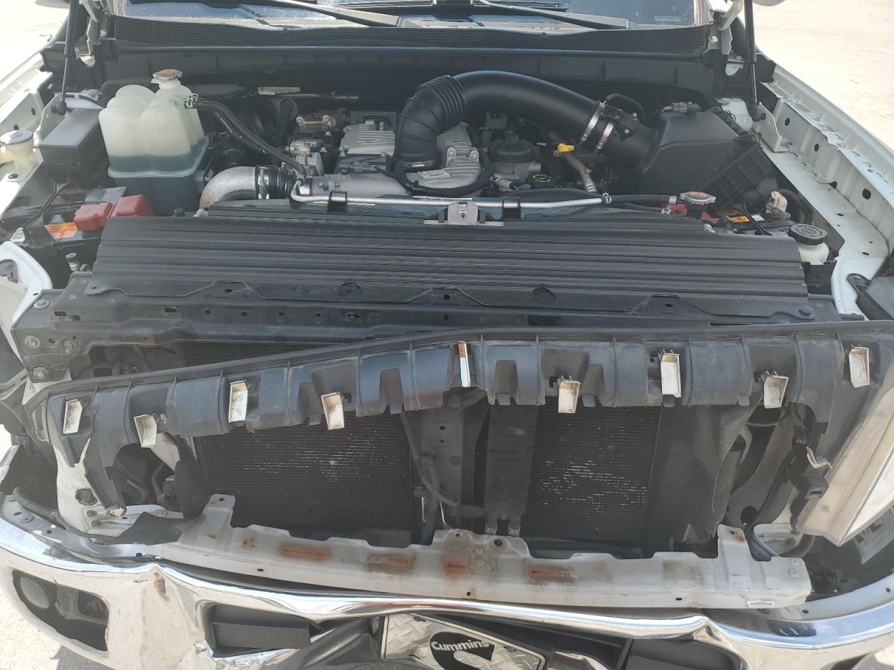 1N6BA1F31JN526166 2018 Nissan Titan Xd S