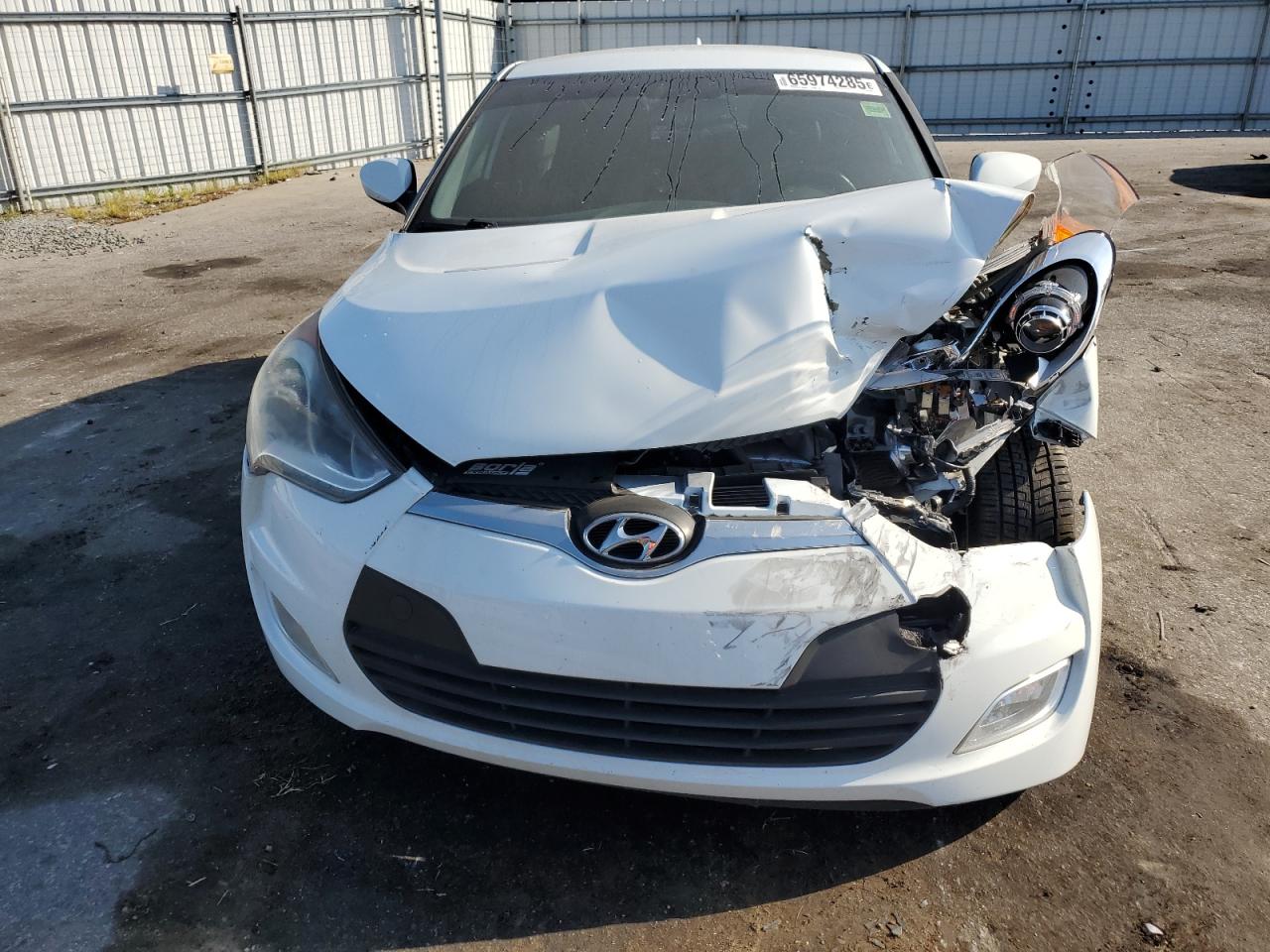kmhtc6ad3fu219766 KMHTC6AD3FU219766 2015 Hyundai Veloster