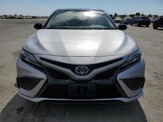  TOYOTA CAMRY 2022 Silver