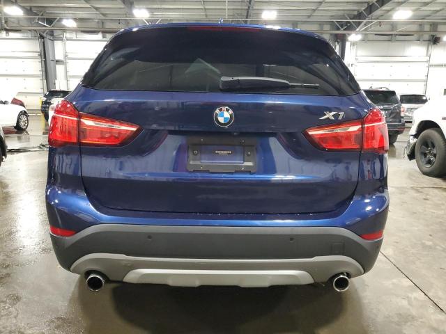  BMW X1 2016 Синий