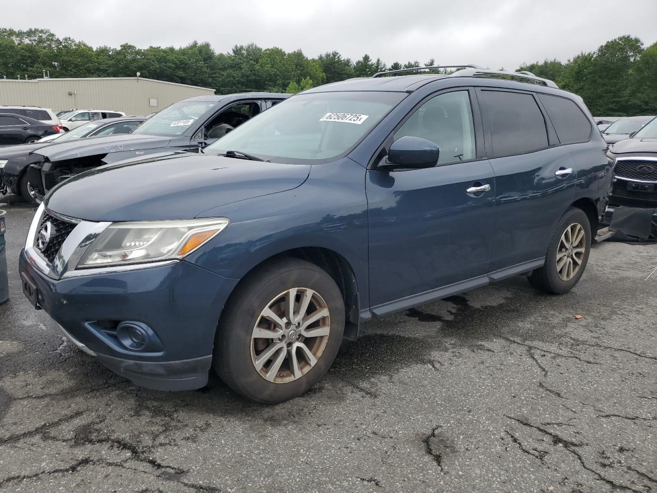 2015 Nissan Pathfinder S