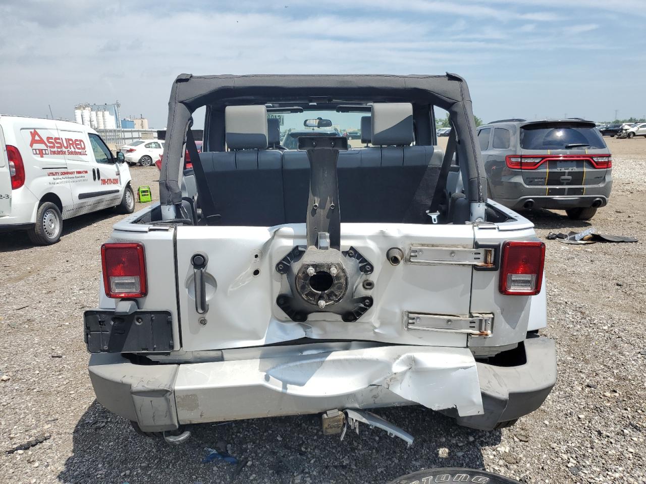 2010 Jeep Wrangler Unlimited Sahara VIN: 1J4HA5H18AL180445 Lot: 64086195