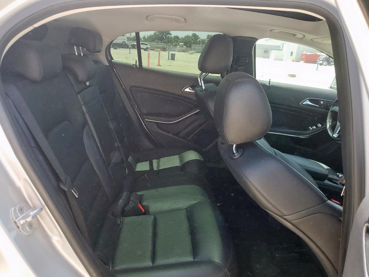2015 Mercedes-Benz Gla 250 4Matic VIN: WDCTG4GBXFJ070898 Lot: 65185635