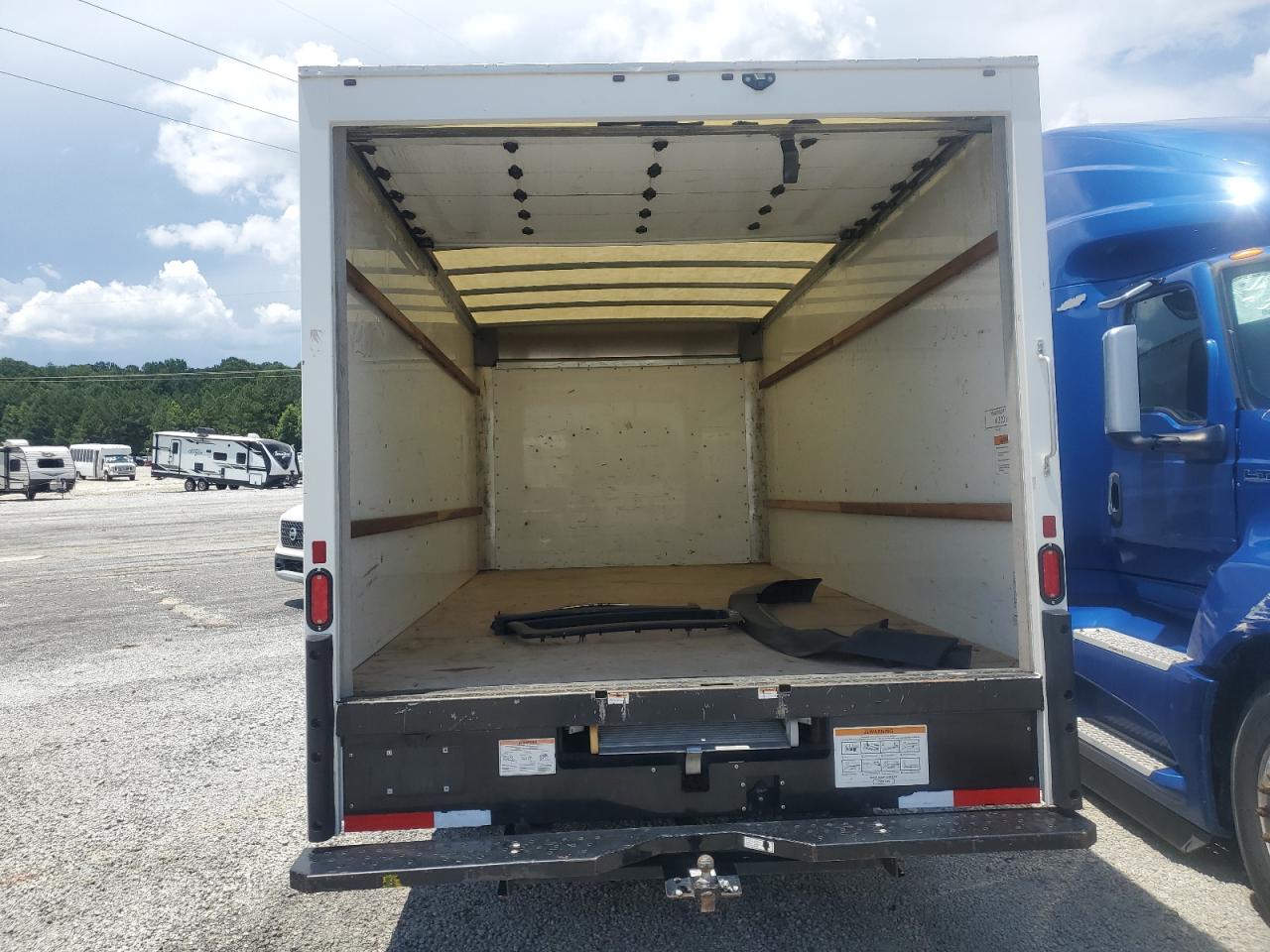 2022 GMC Savana Cutaway G3500 VIN: 7GZ37TC78NN009240 Lot: 65621845