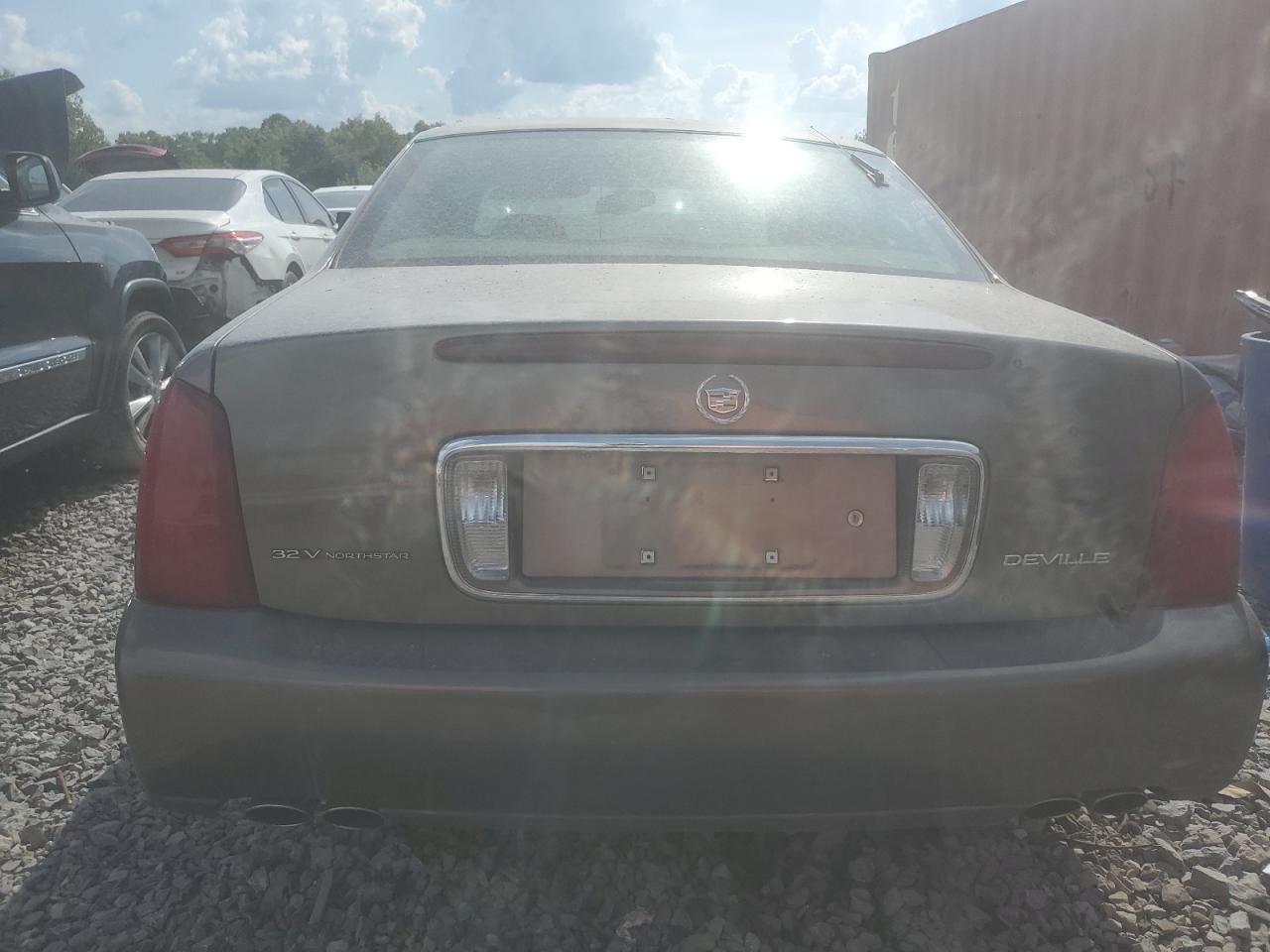 2003 Cadillac Deville VIN: 1G6KD54Y93U176071 Lot: 62901935