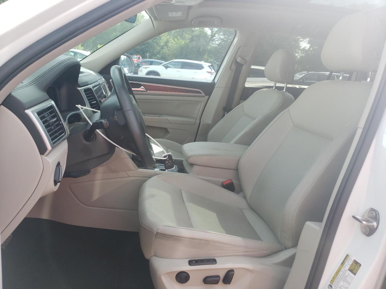 2019 Volkswagen Atlas Sel VIN: 1V2ER2CAXKC584306 Lot: 63117685