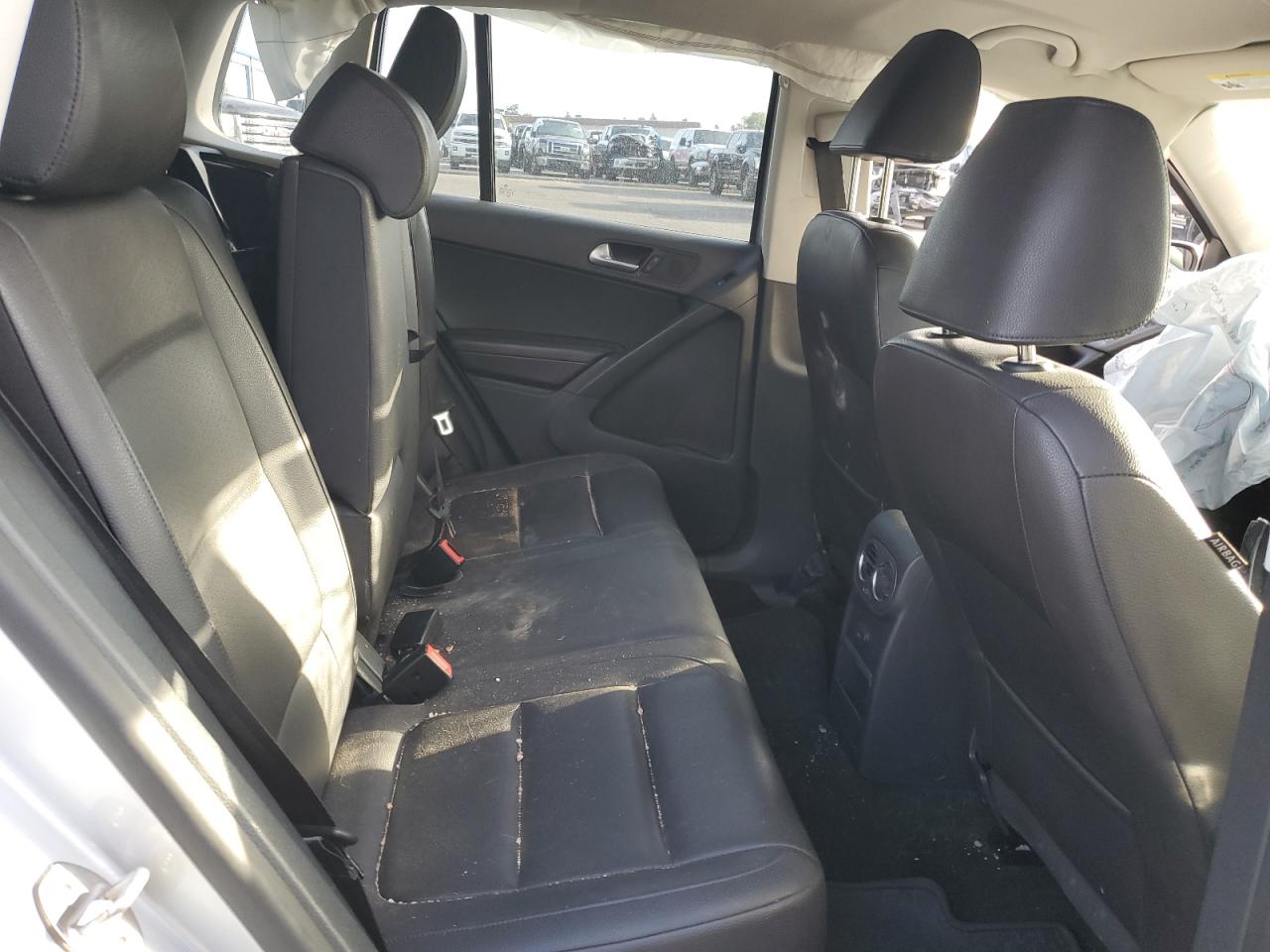 2017 Volkswagen Tiguan S VIN: WVGBV7AX1HK005833 Lot: 66375715