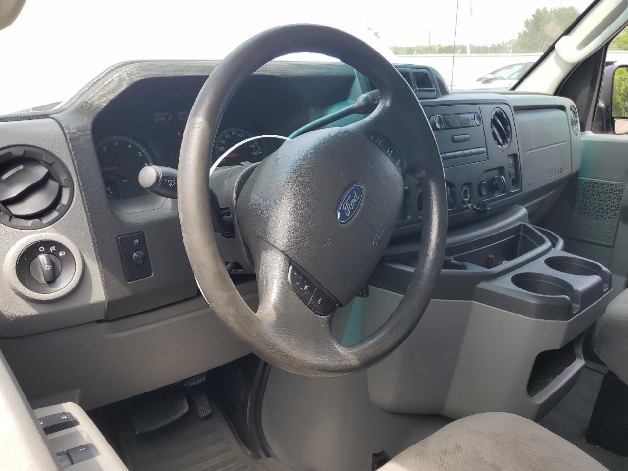 2013 Ford Econoline E250 Van VIN: 1FTNE2EW5DDA32568 Lot: 64073005