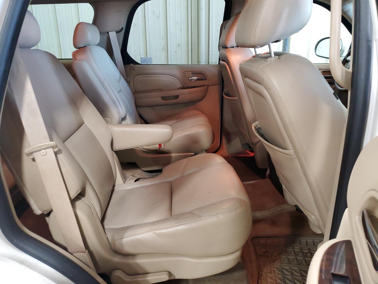 2016 Cadillac Escalade Luxury VIN: 1GYUKBEF4AR227509 Lot: 63054795