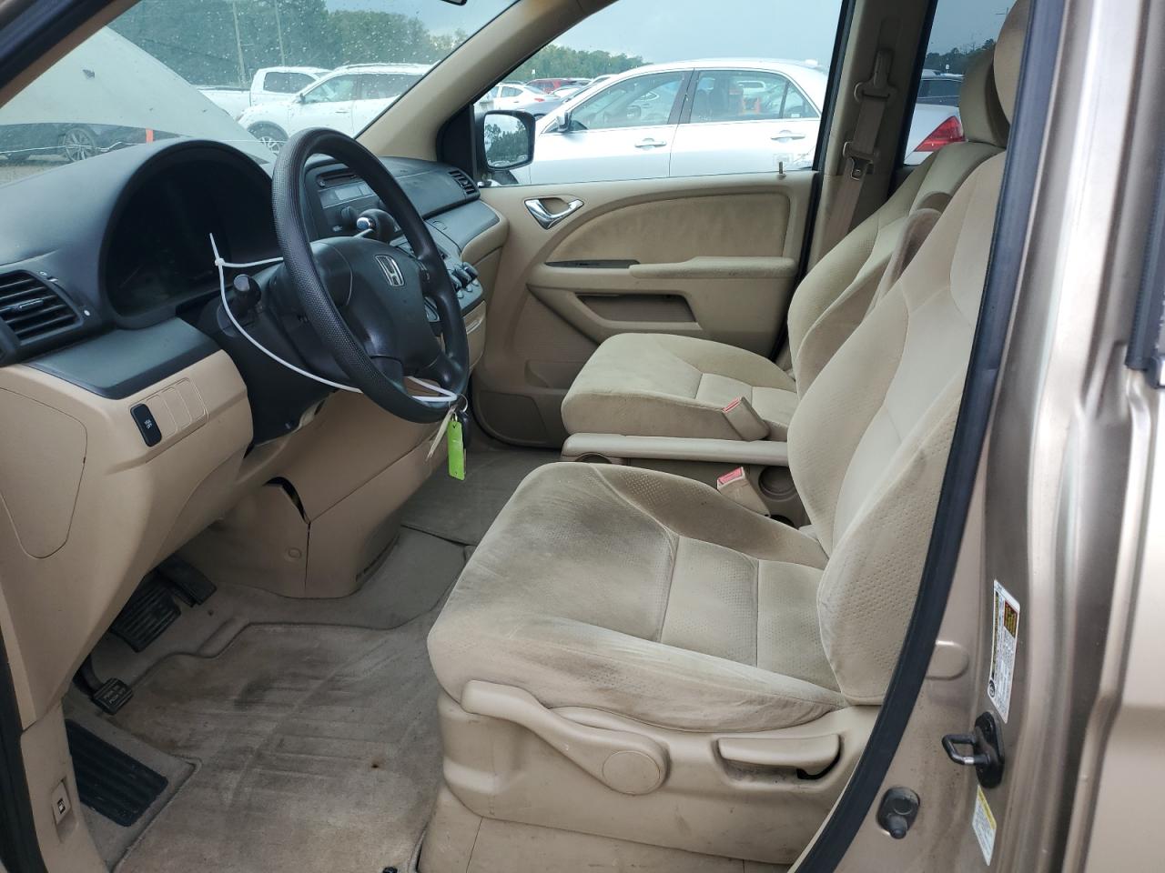 2006 Honda Odyssey Lx VIN: 5FNRL38206B078780 Lot: 63562525