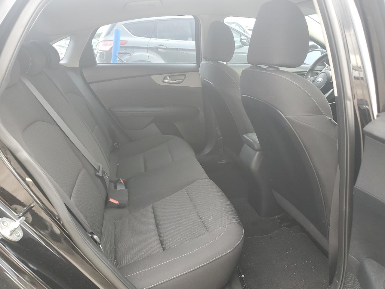 2019 Kia Forte Fe VIN: 3KPF24AD4KE010215 Lot: 64791535