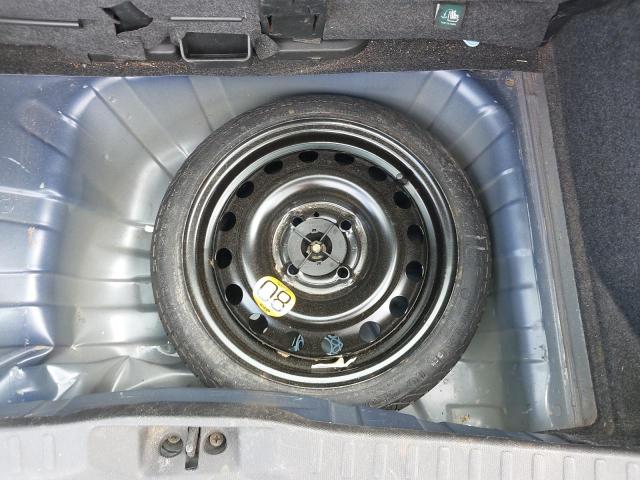 2004 NISSAN MICRA SE A