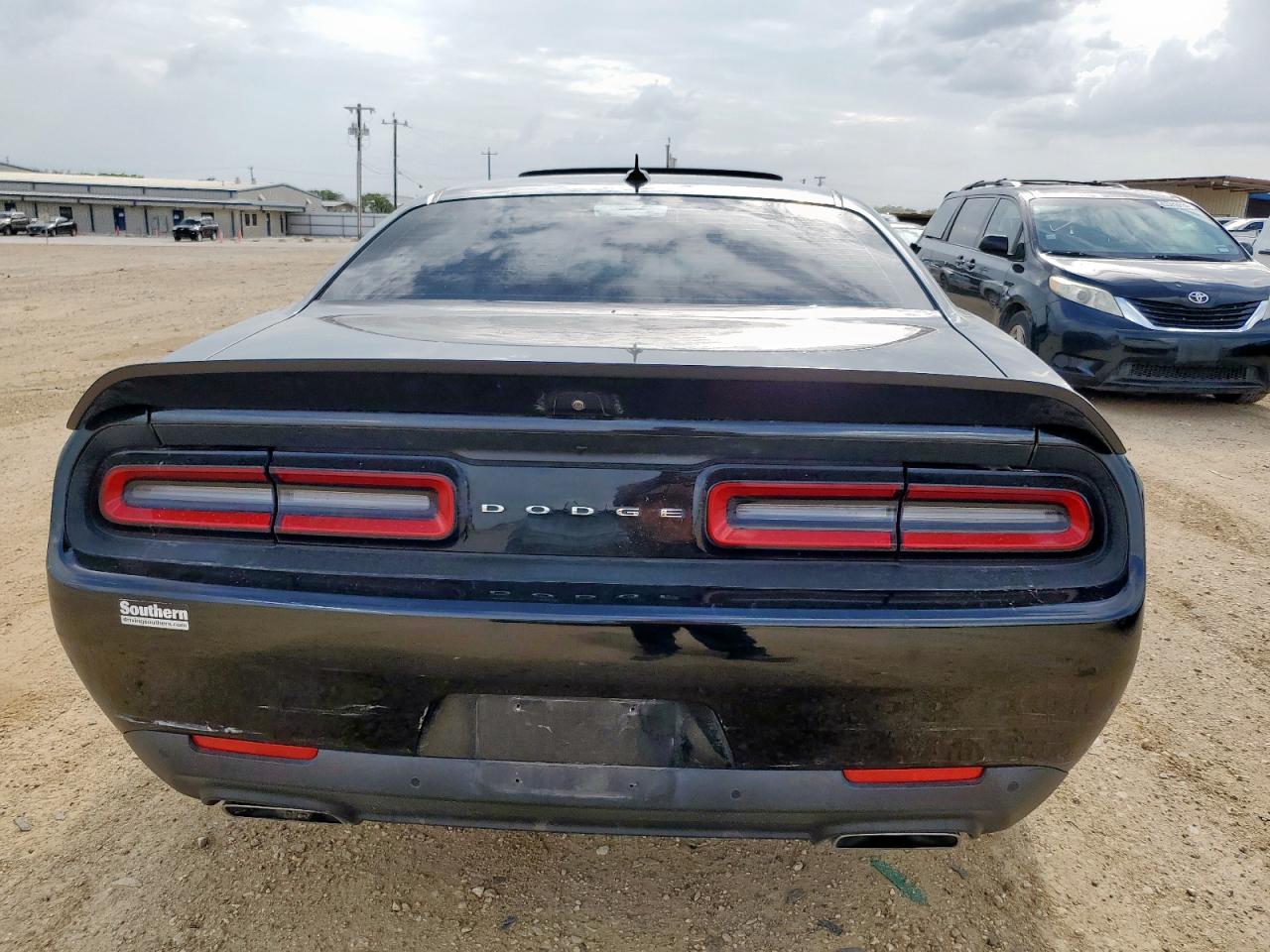 2019 Dodge Challenger R/T Scat Pack VIN: 2C3CDZFJ9KH679677 Lot: 63262875