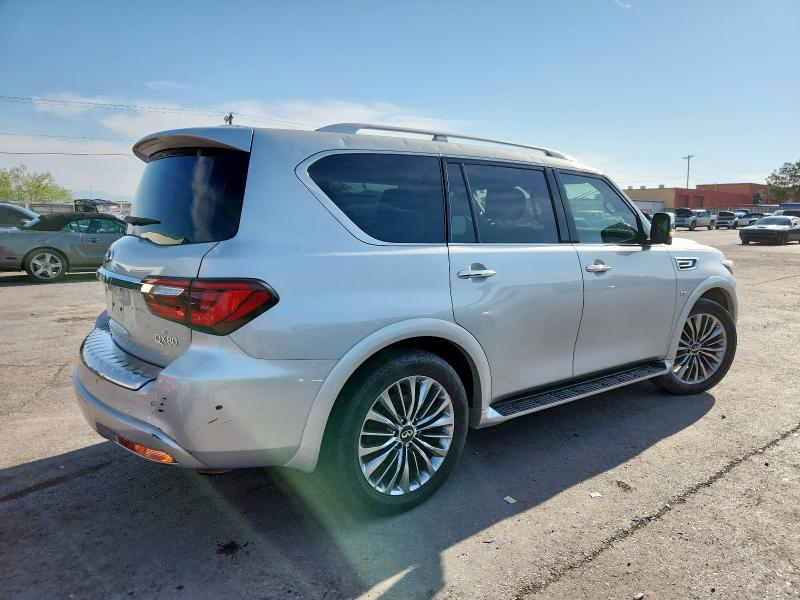  INFINITI QX80 2018 Srebrny