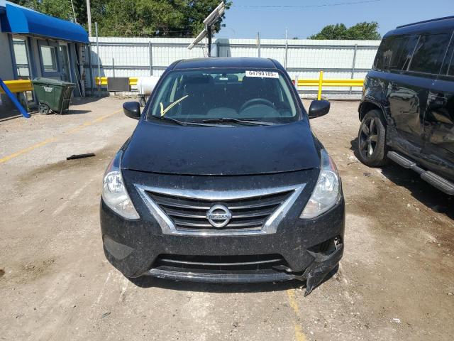  NISSAN VERSA 2018 Black
