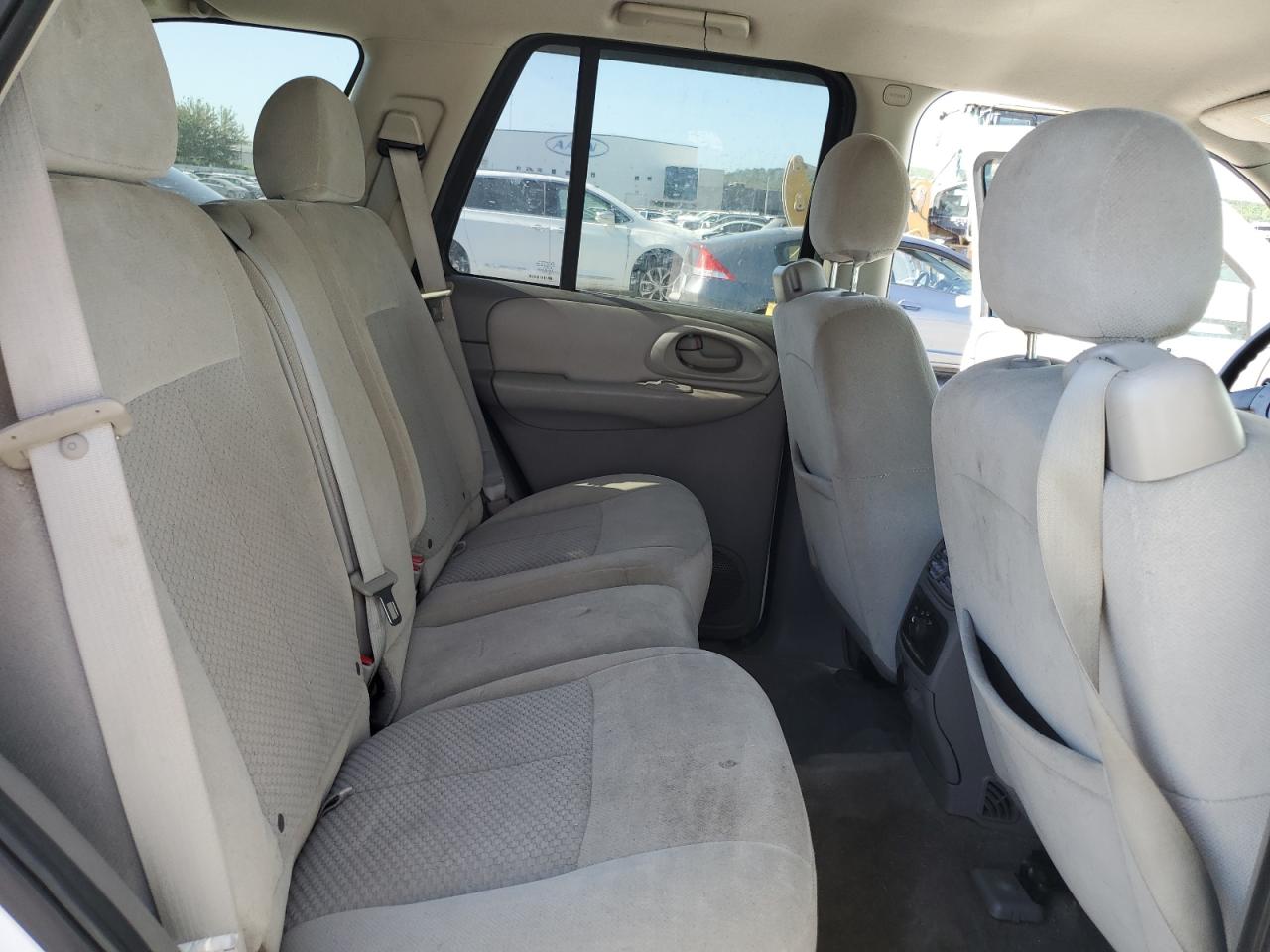 2008 Chevrolet Trailblazer Ls VIN: 1GNDT13S182213039 Lot: 66214225