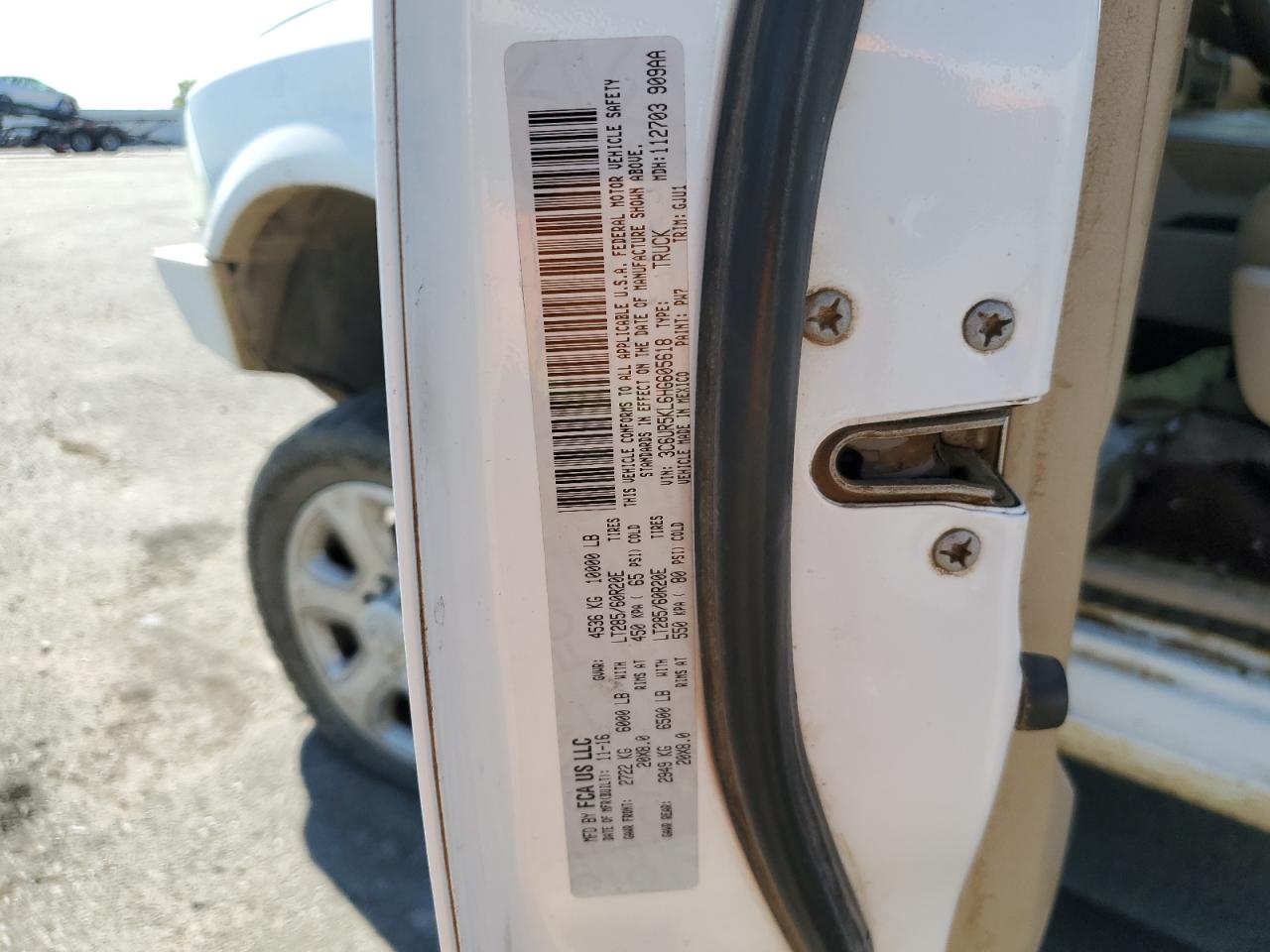 2017 Ram 2500 W/ Utility Bed VIN: 3C6UR5KL6HG605618 Lot: 66532265