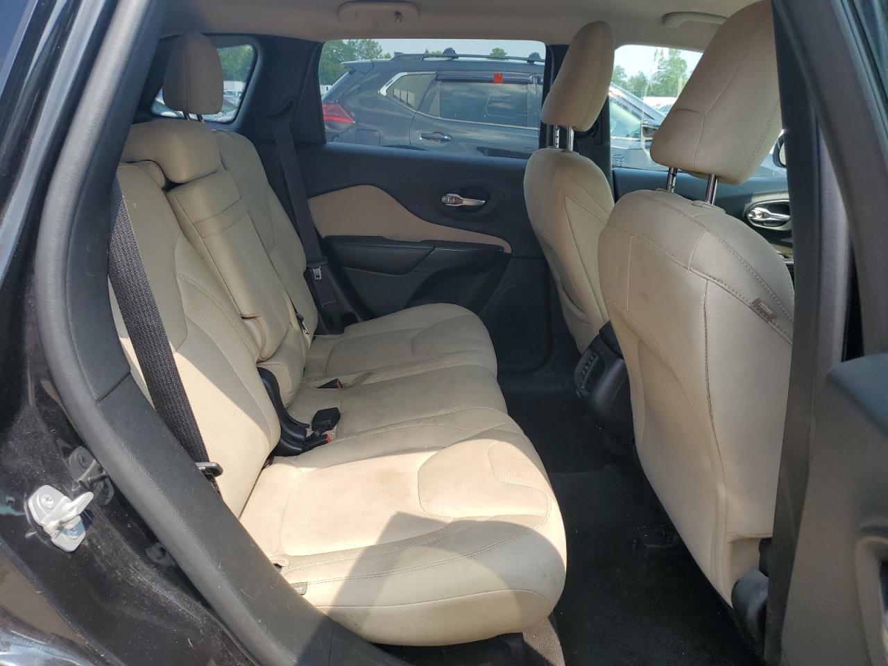 2015 Jeep Cherokee Latitude VIN: 1C4PJMCB3FW543042 Lot: 64195225
