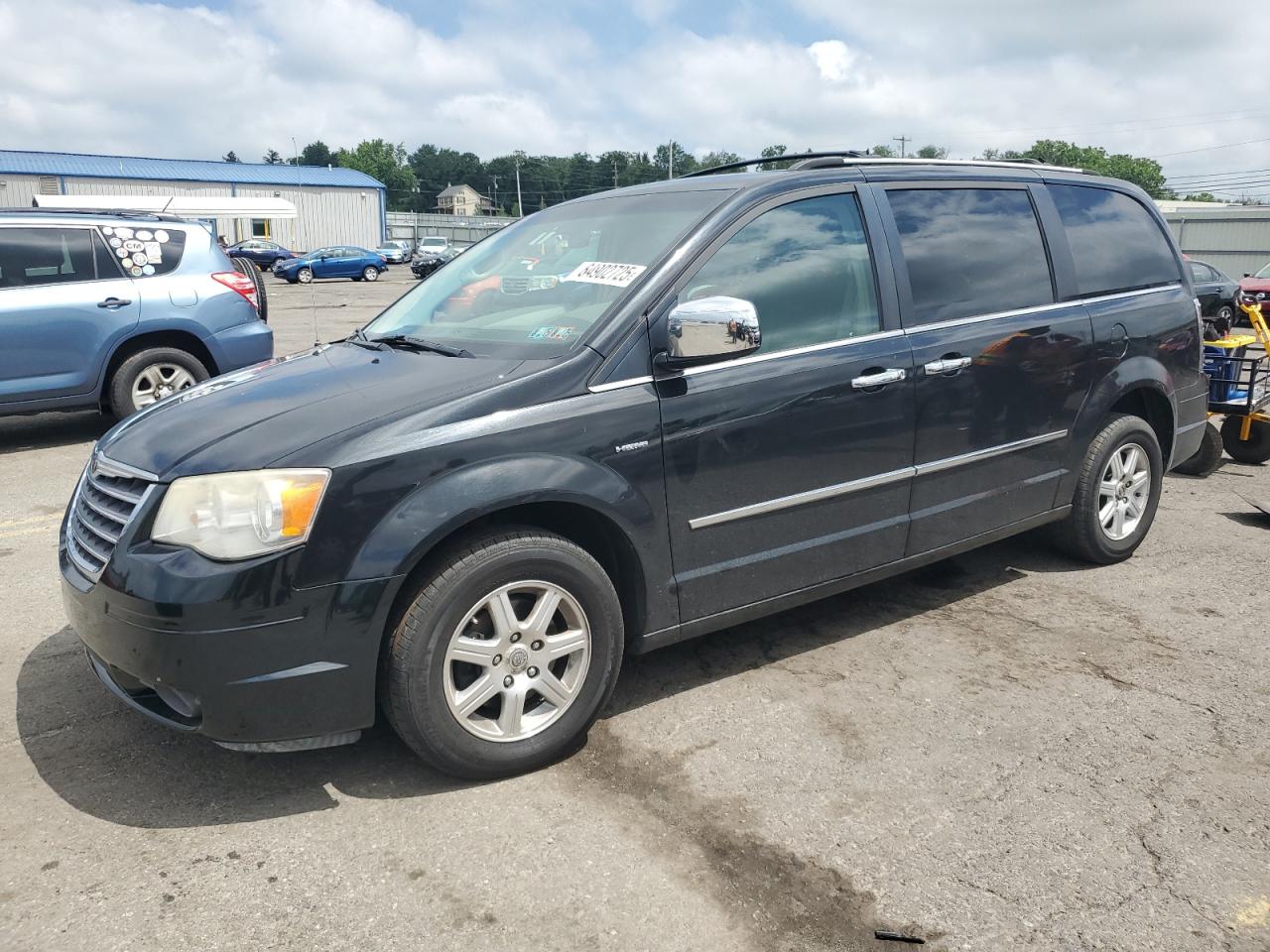 2008 Chrysler Town & Country Touring VIN: 2A8HR54P68R679022 Lot: 64902725