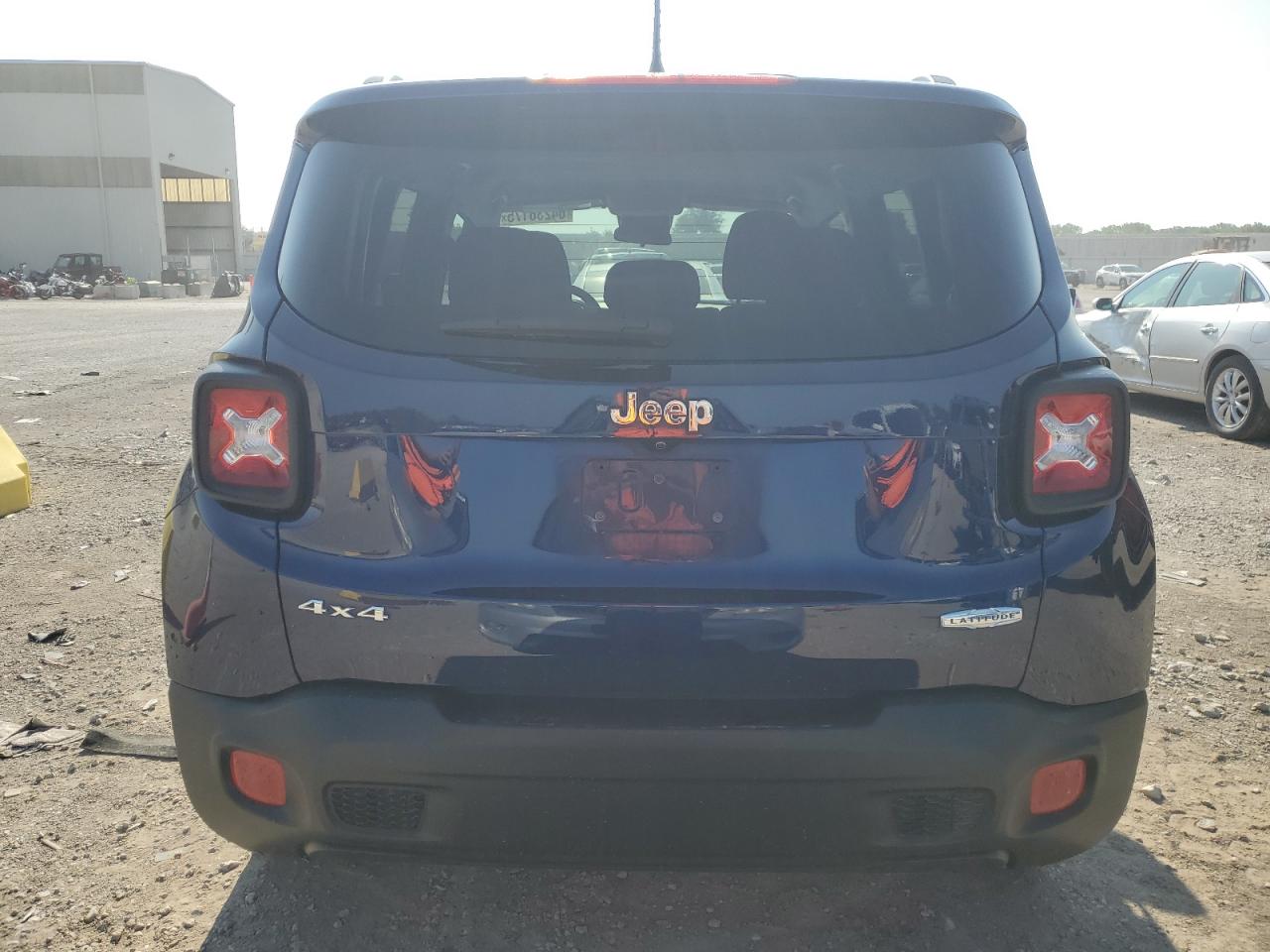 2016 Jeep Renegade Latitude VIN: ZACCJBBT6GPD77322 Lot: 64236175