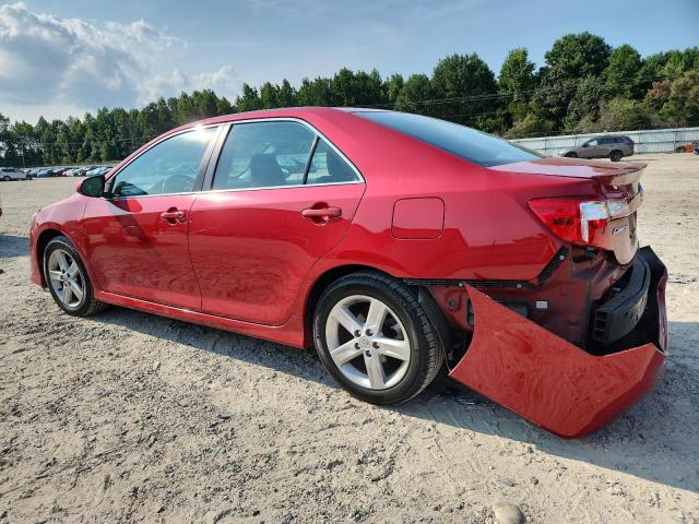  TOYOTA CAMRY 2014 Czerwony