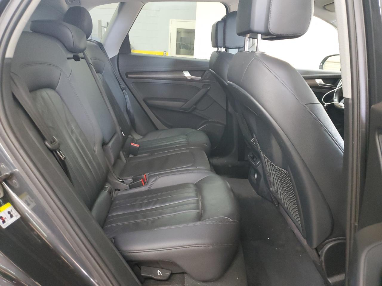 wa1anafy7j2021565 WA1ANAFY7J2021565 2018 Audi Q5 Premium