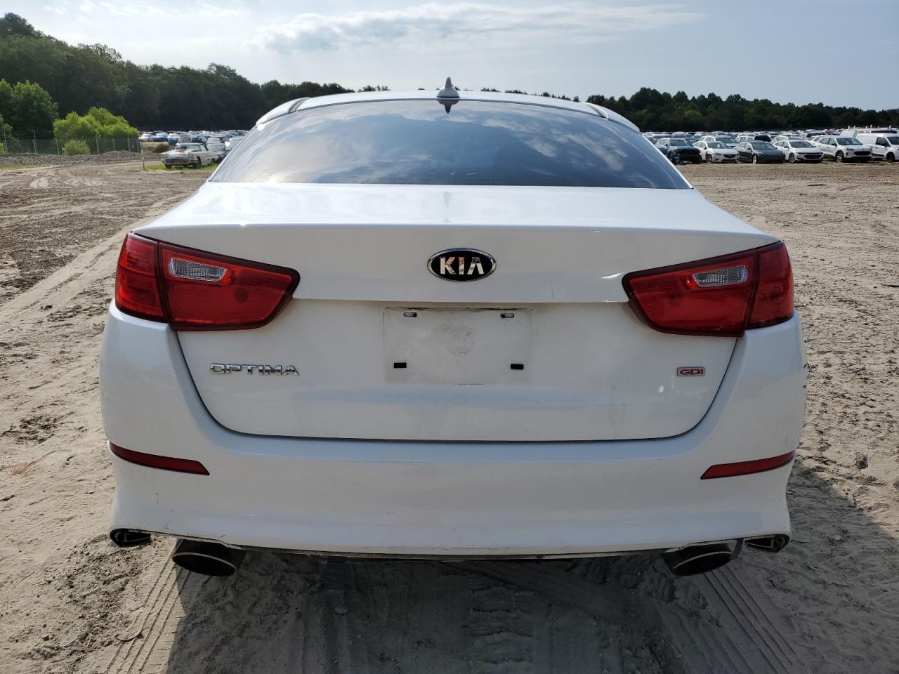 2015 Kia Optima Lx VIN: KNAGM4A76F5605638 Lot: 65450015