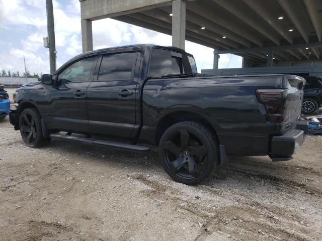  NISSAN TITAN 2019 Czarny