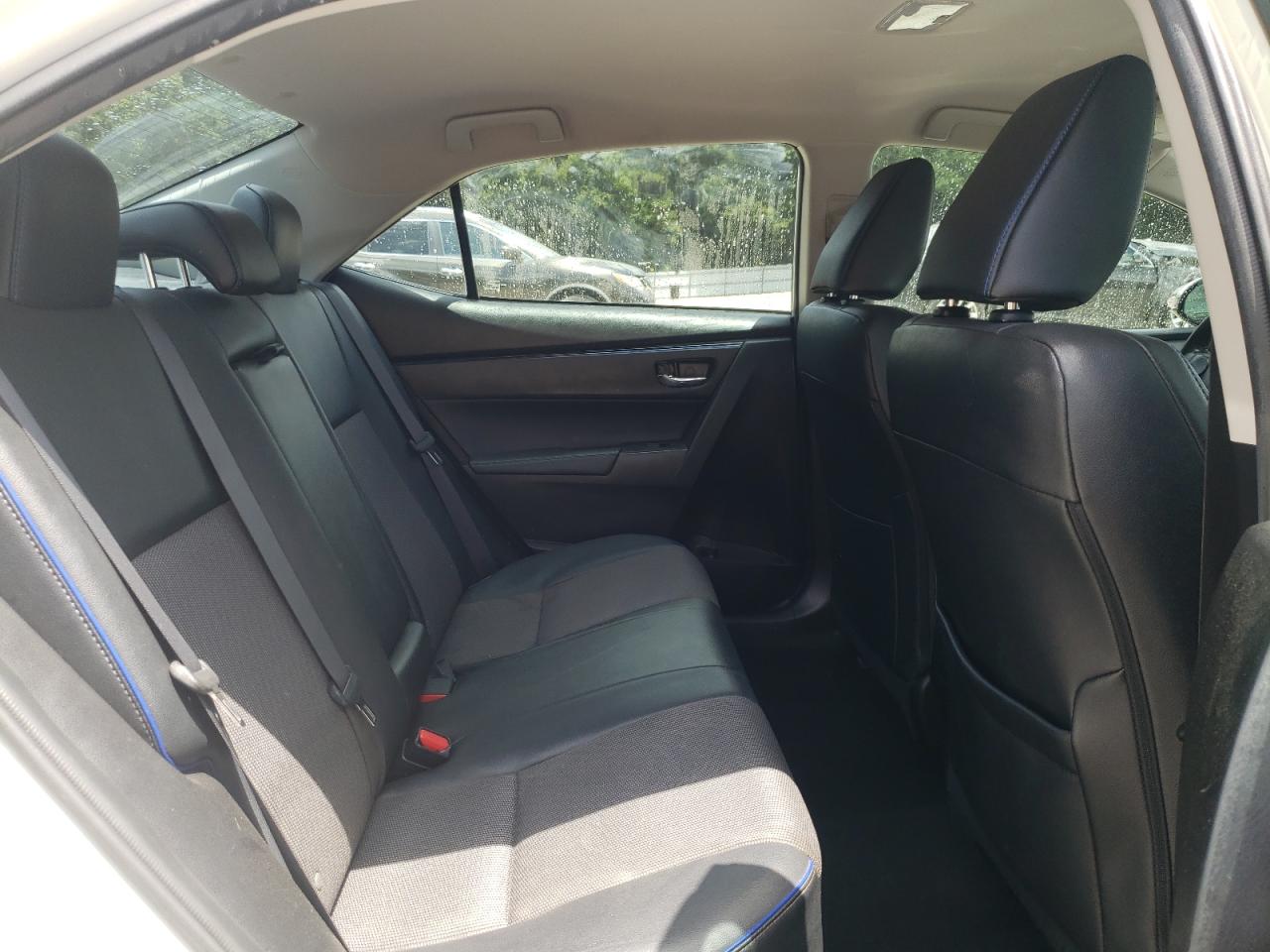 2017 Toyota Corolla L VIN: 5YFBURHE5HP736158 Lot: 64772765