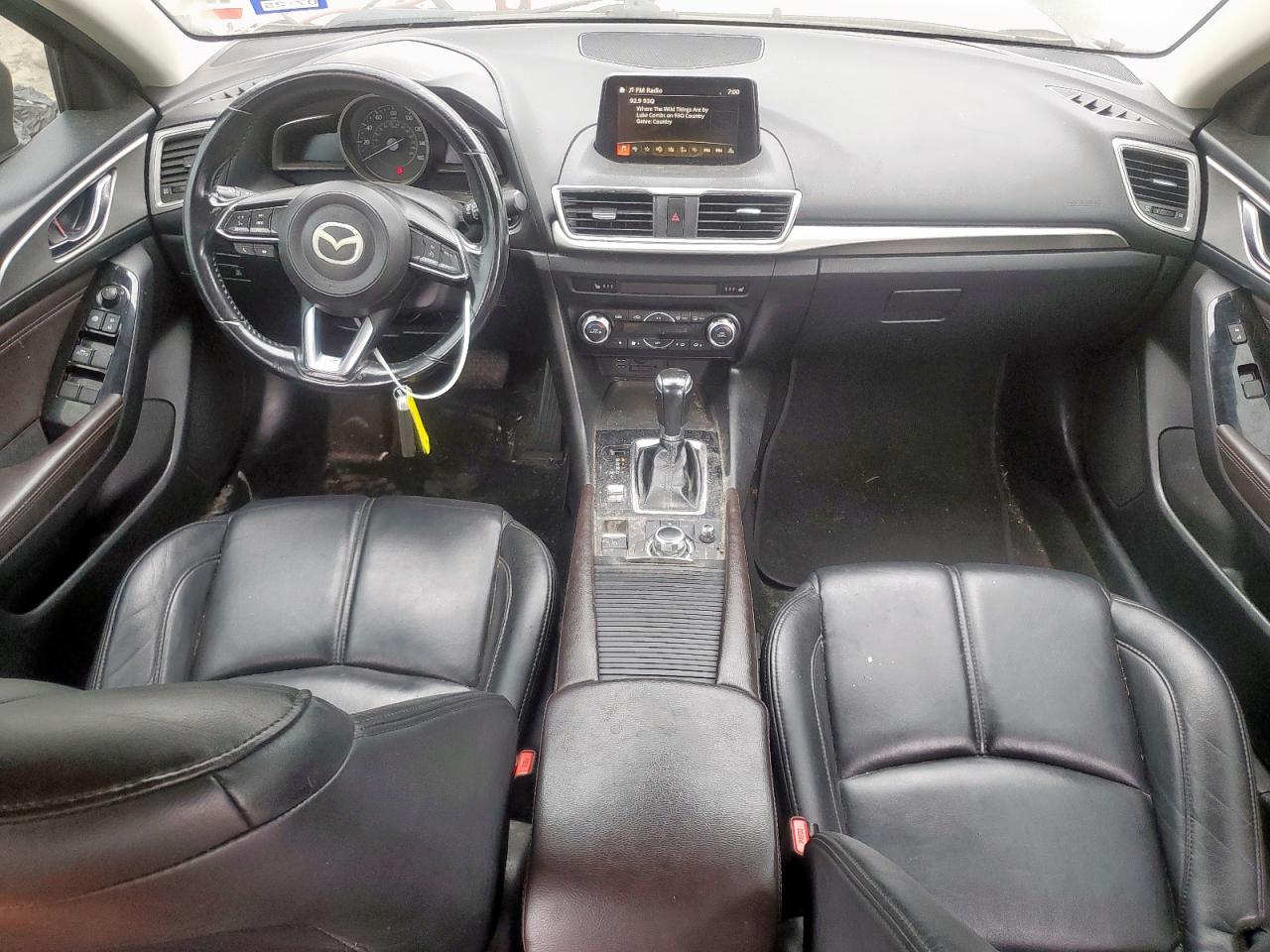 2018 Mazda 3 Touring VIN: 3MZBN1V31JM201744 Lot: 65628345