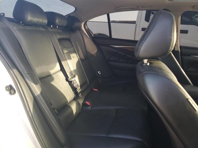 2018 INFINITI Q50 LUXE  
