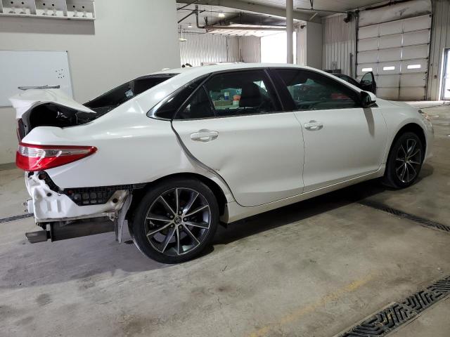  TOYOTA CAMRY 2015 White