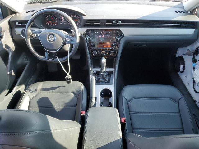  VOLKSWAGEN PASSAT 2020 Белы