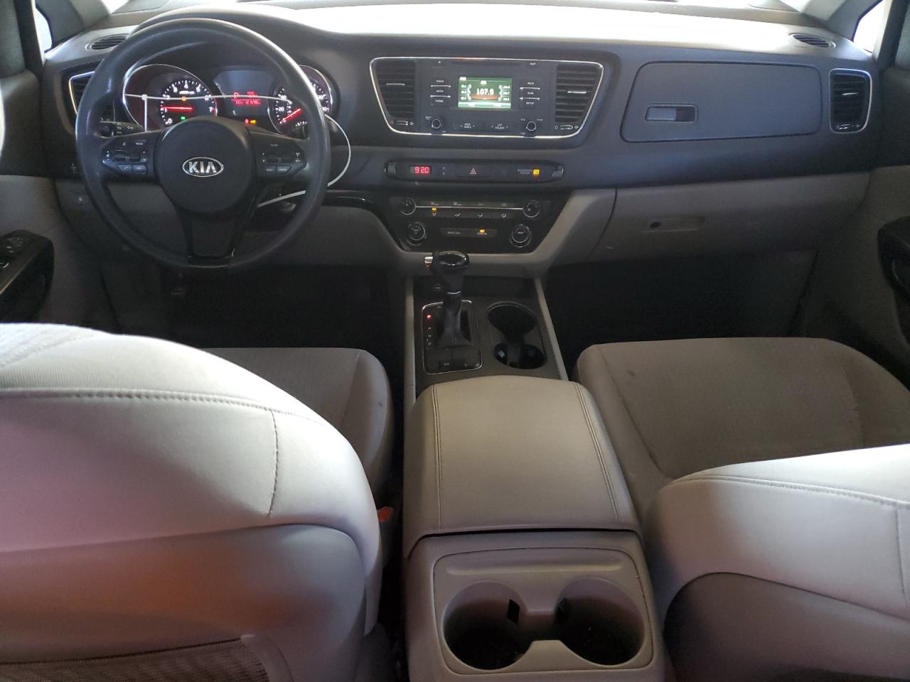 KNDMA5C1XG6156845 2016 Kia Sedona L