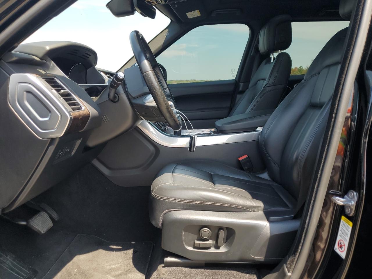 2018 Land Rover Range Rover Sport Se VIN: SALWG2RV8JA401011 Lot: 63088355