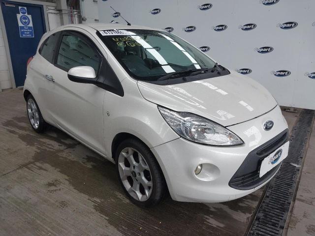 2013 FORD KA TITANIUM 