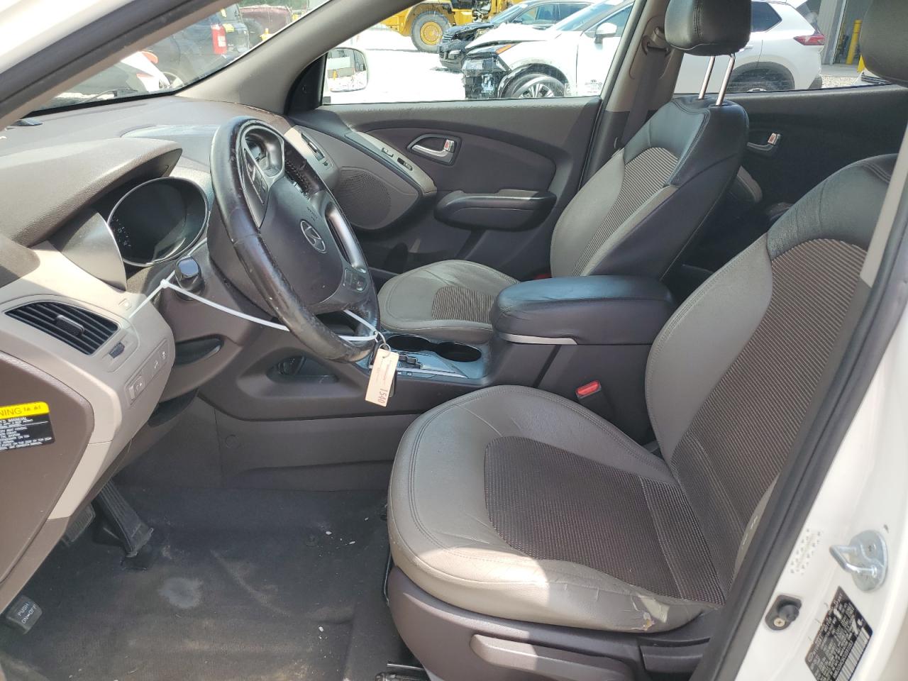 KM8JU3AC6CU391053 2012 Hyundai Tucson Gls