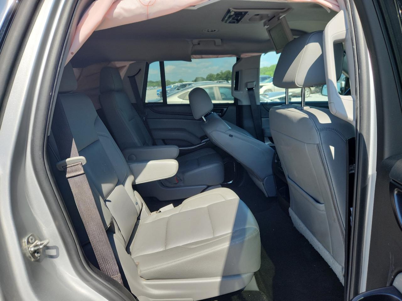 2018 Chevrolet Tahoe C1500 Lt VIN: 1GNSCBKC4JR152791 Lot: 63794935
